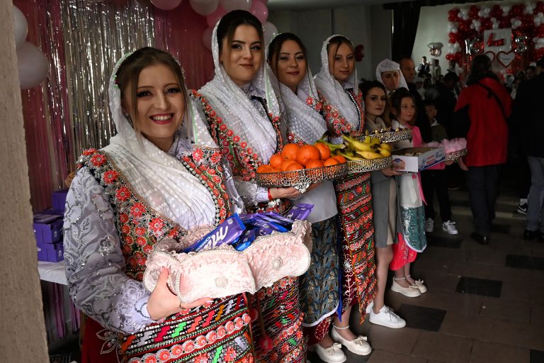 Traditional Ribnovo wedding